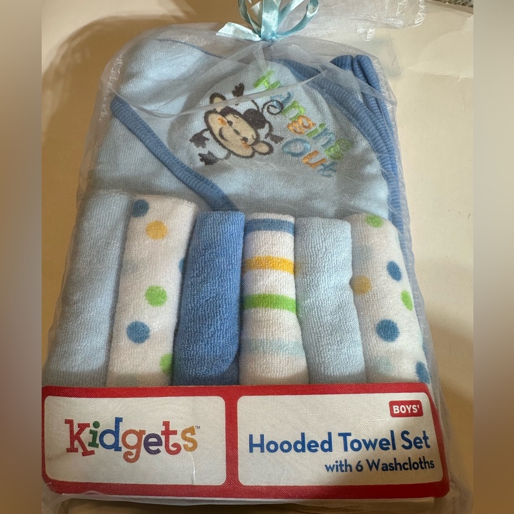 7PC KIDGETS BLUE “Hanging Out” MIX HOODED TOWEL & WASHCLOTH SET